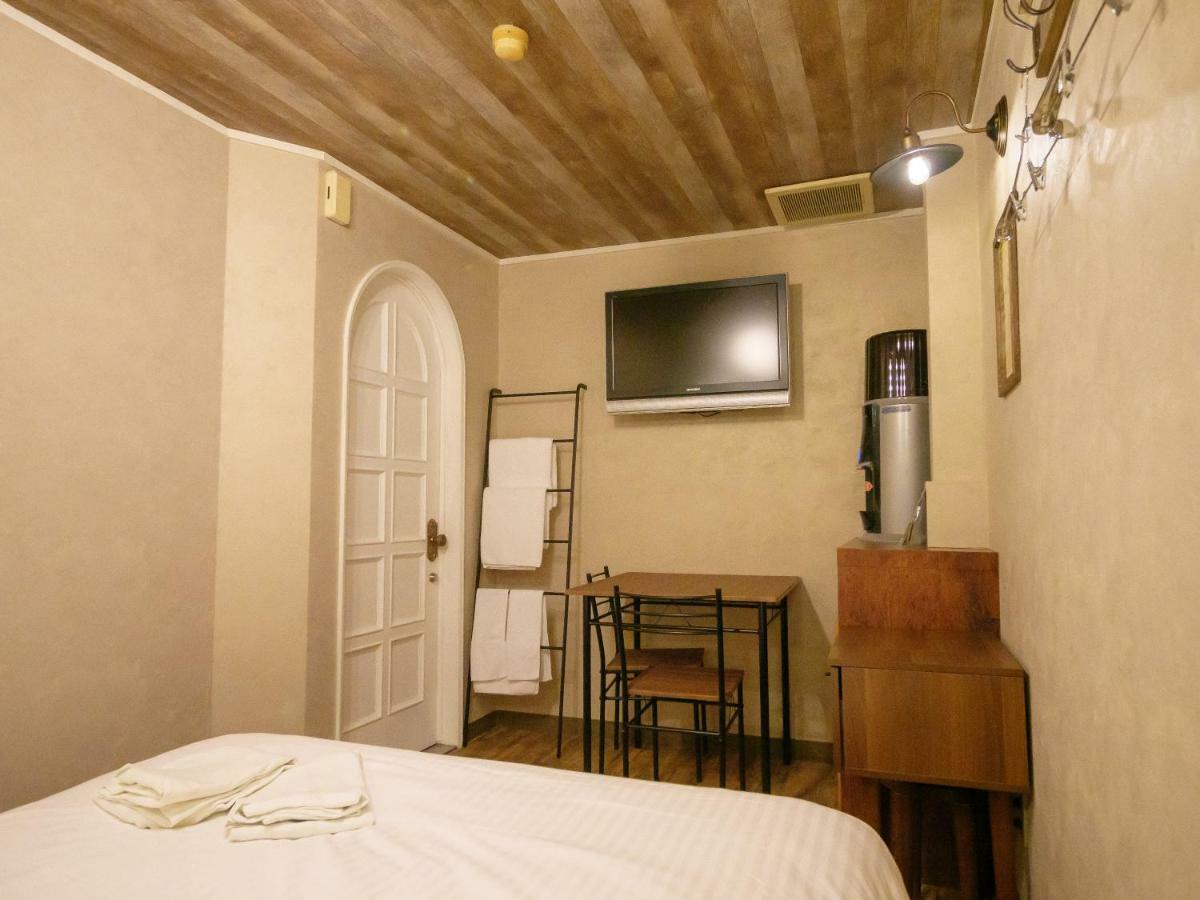 Loft Hotel Tokyo #Meguro Zewnętrze zdjęcie